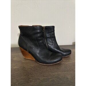 Kork Ease 6.5 Natalya Black Wedge Zip Ankle Boots Women’s